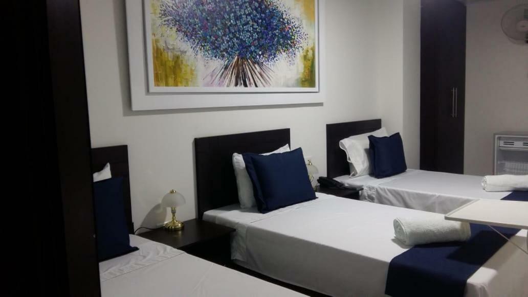 Hotel Giron Plaza Eksteriør bilde